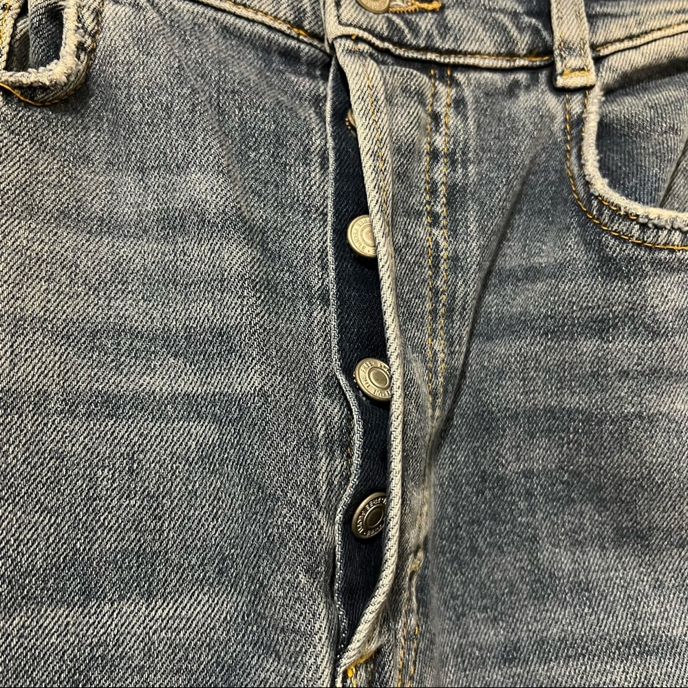 LAST CHANCE ⚫️ NWT WE THE FREE 31 Denim Jeans ⚫️ - Picture 3 of 7